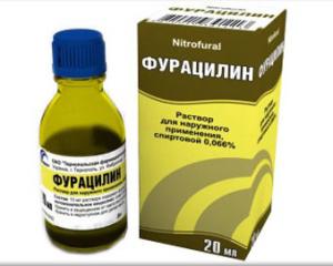 Полоскание горла при ангине - чем полоскать горло?